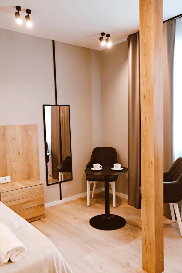 Sol Hotel Шкодер Екстер'єр фото