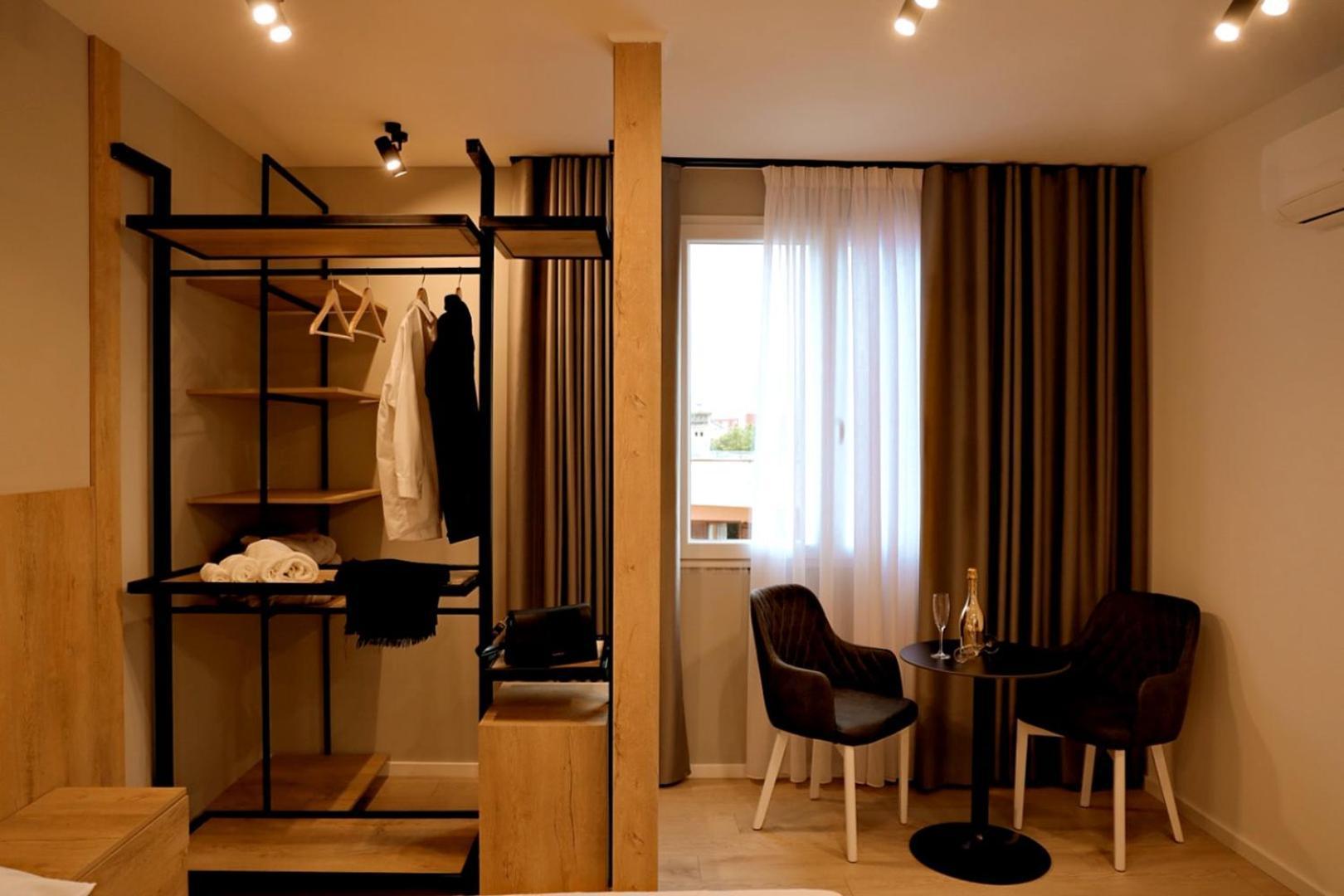 Sol Hotel Шкодер Екстер'єр фото